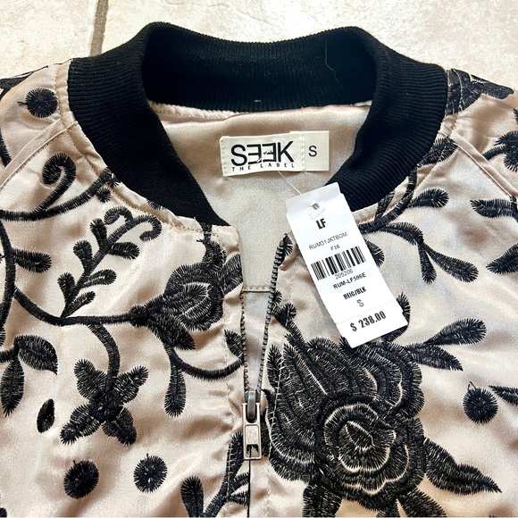NWT Seek the Label Floral Embroidered Bomber Jacket - Picture 7 of 14
